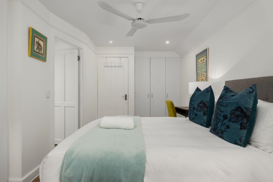 2 Bedroom Property for Sale in Gardens Western Cape
